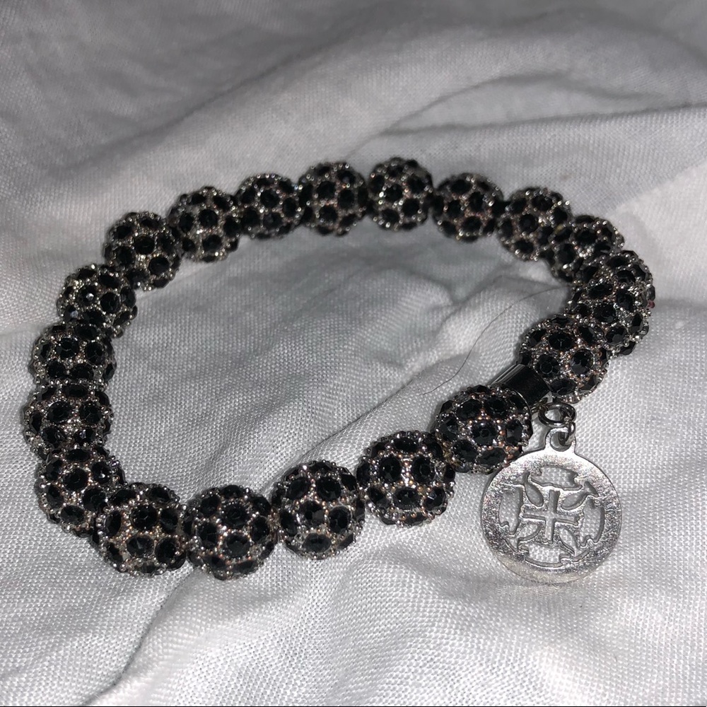 Rustic Cuff Kennedy in black and silver